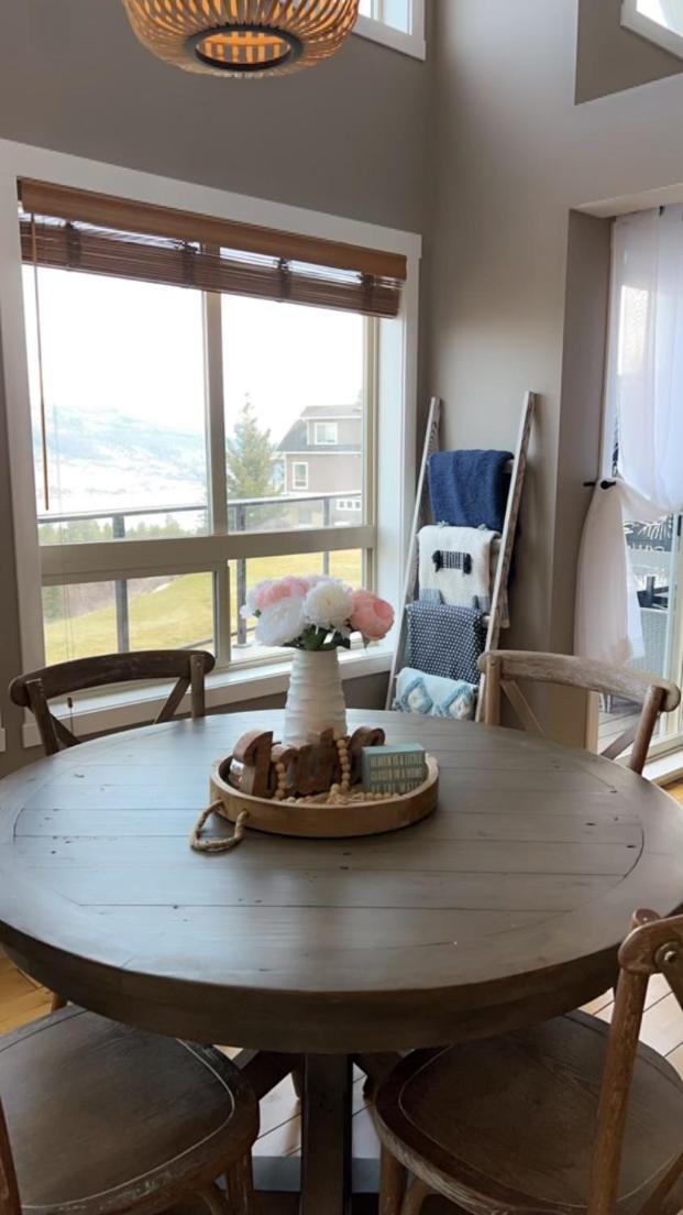 Jasmine Cottage Kelowna Esterno foto