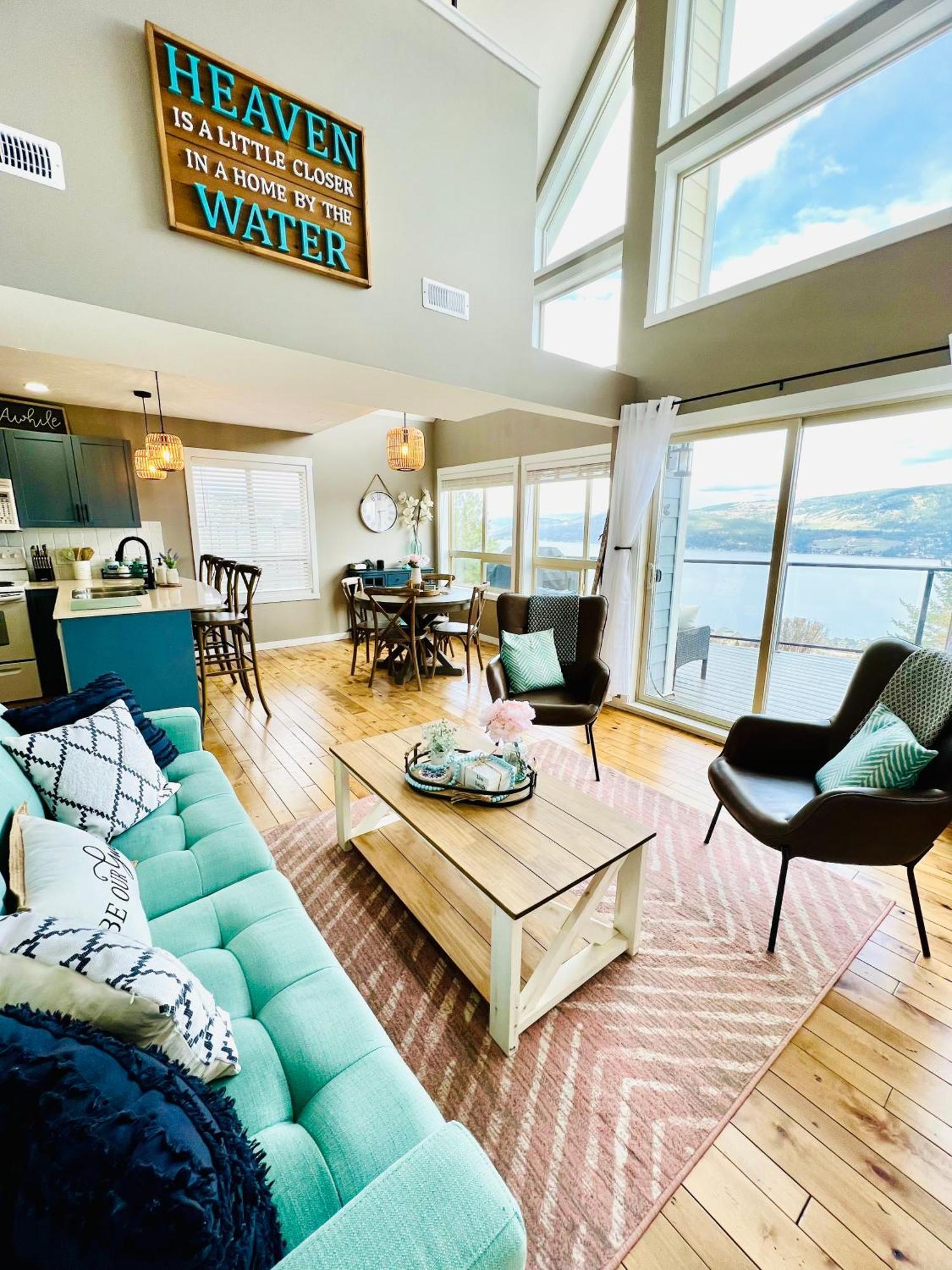 Jasmine Cottage Kelowna Esterno foto