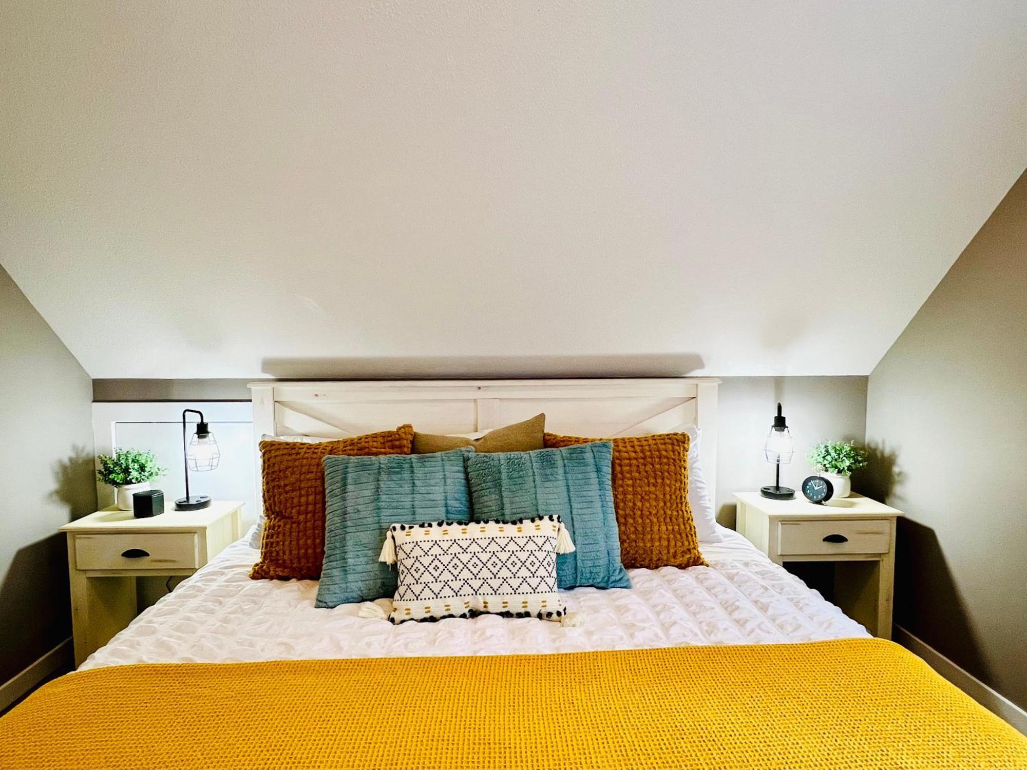 Jasmine Cottage Kelowna Esterno foto