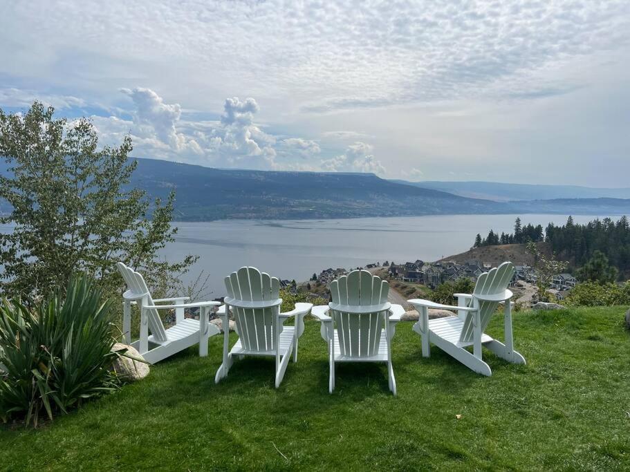 Jasmine Cottage Kelowna Esterno foto