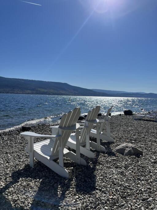 Jasmine Cottage Kelowna Esterno foto
