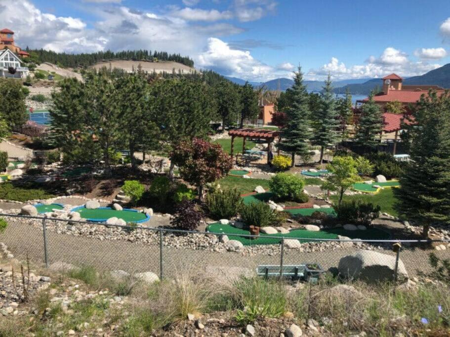 Jasmine Cottage Kelowna Esterno foto