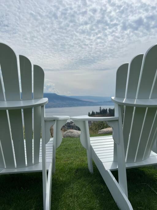 Jasmine Cottage Kelowna Esterno foto
